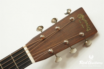 D-28 Standard - Natural